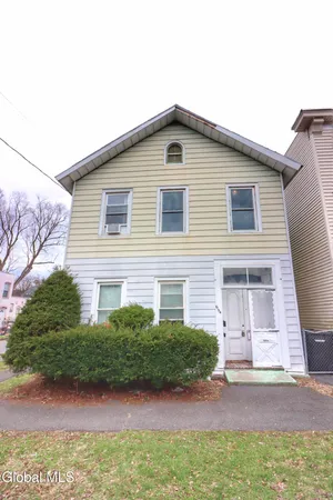 $219,000 | 694 4th Avenue, Troy, NY 12182