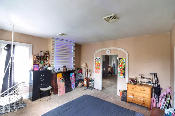 $219,000 | 694 4th Avenue, Troy, NY 12182