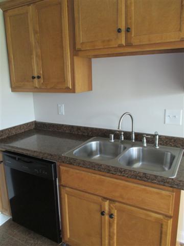 98 Kentucky Ridge Oak Grove, KY 42262 - Photo 5 of 12 Gallery Image 5