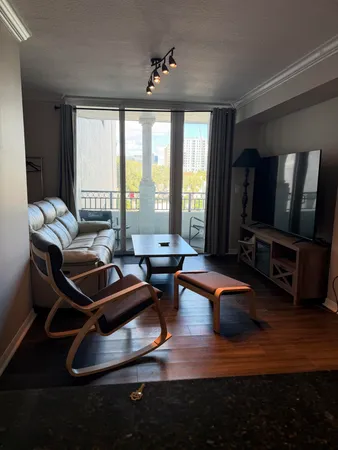 $2,200 | 600 South Dixie Highway, Unit 250, West Palm Beach, FL 33401