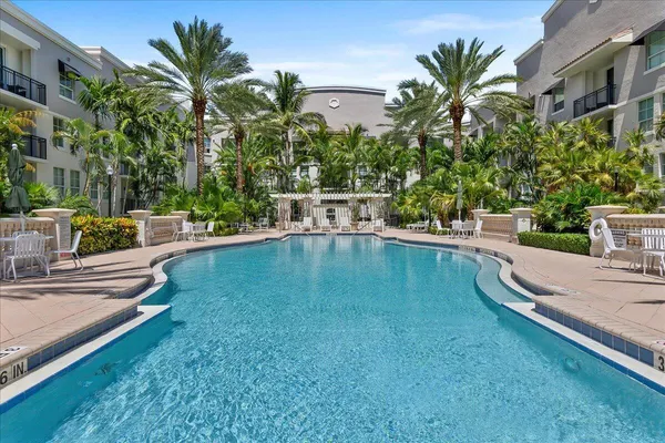 $2,200 | 600 South Dixie Highway, Unit 250, West Palm Beach, FL 33401