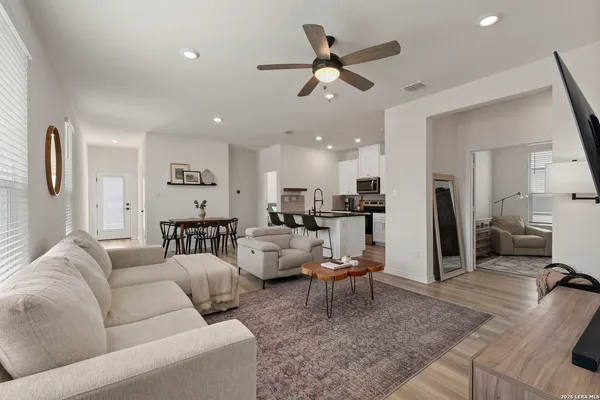 $290,000 | 4831 Park Cape, Marion, TX 78124