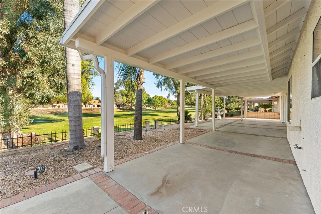 1886 Tamarack Lane Hemet, CA 92545 - Photo 29 of 40