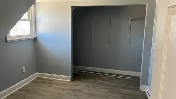 $1,850 | 12.5 Benefit Street, Unit 2, Worcester, MA 01610