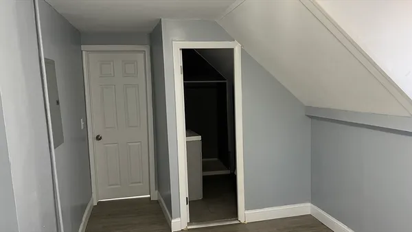 $1,850 | 12.5 Benefit Street, Unit 2, Worcester, MA 01610