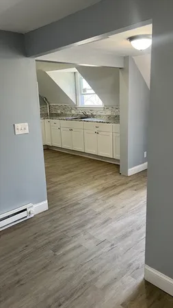 $1,850 | 12.5 Benefit Street, Unit 2, Worcester, MA 01610