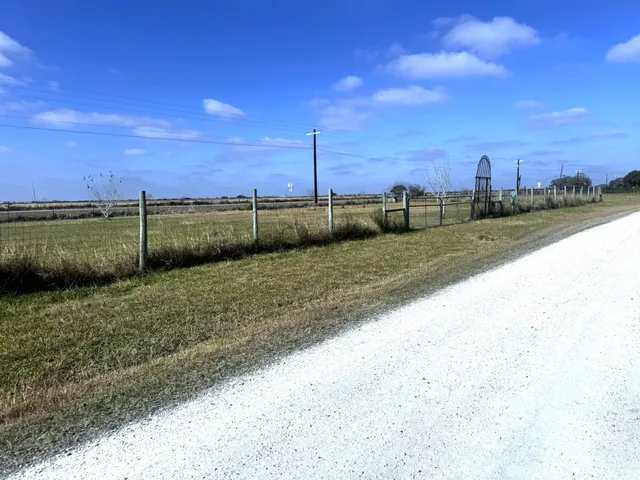 a view of an ocean and a building