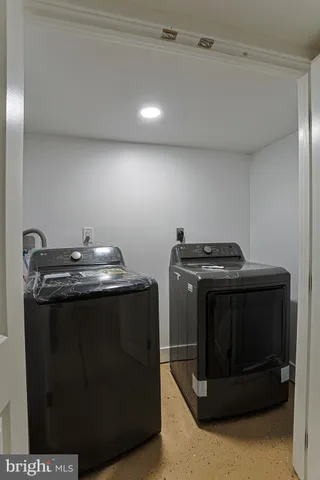 a view of washer and dryer