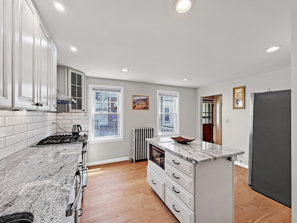 76 Baldwin Avenue Everett, MA 02149 - Photo 16 of 41 Gallery Image 16