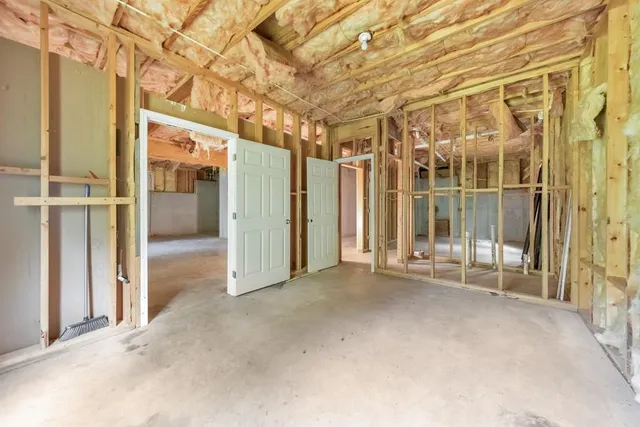 $2,700 | 1086 South Gordon Road Southwest, Austell, GA 30168