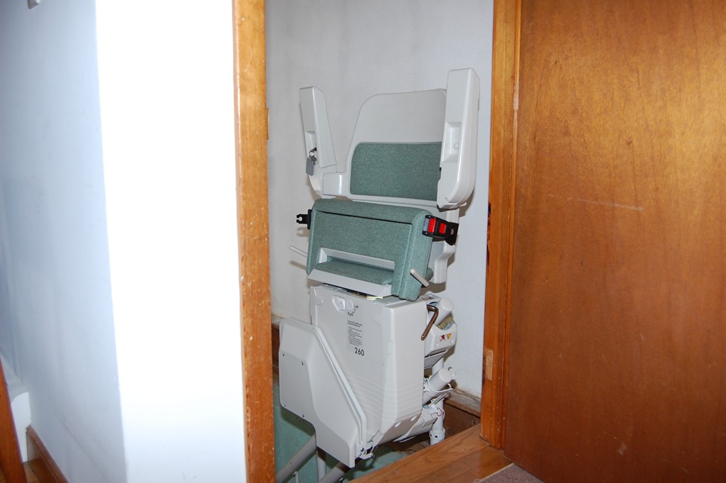 77 Old Post Road Walpole, MA 02032 - Photo 13 of 21 a bathroom with a sink and a mirror
