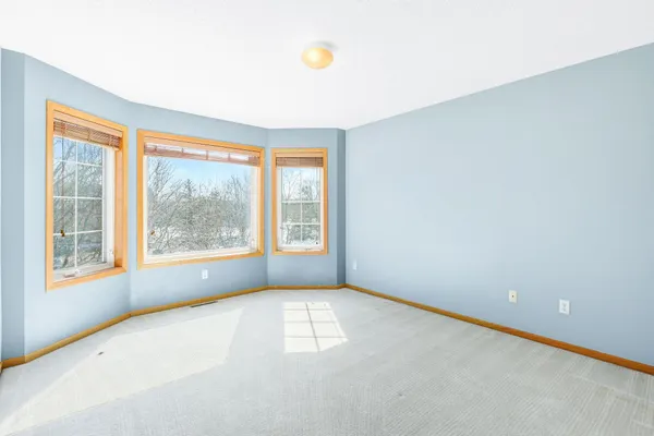 $2,500 | 10514 8th Avenue North, Minneapolis, MN 55441