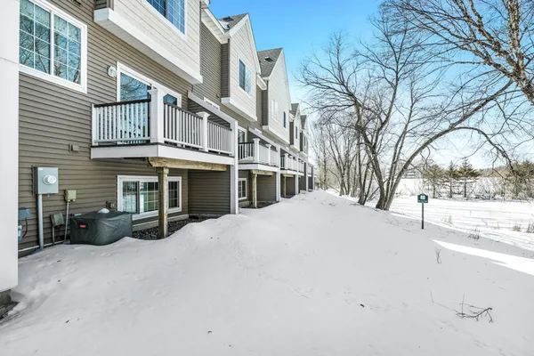 $2,500 | 10514 8th Avenue North, Minneapolis, MN 55441