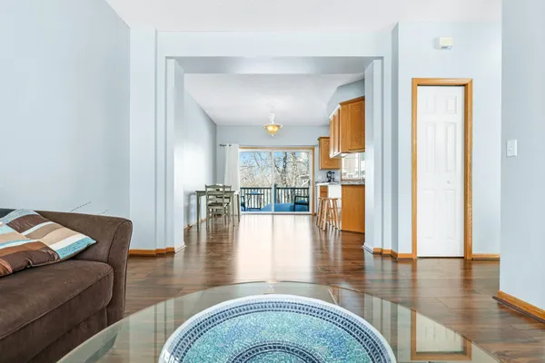 $2,500 | 10514 8th Avenue North, Minneapolis, MN 55441