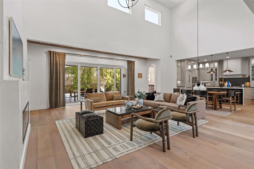 2080 Lake Markham Road Sanford, FL 32771 - Photo 8 of 29