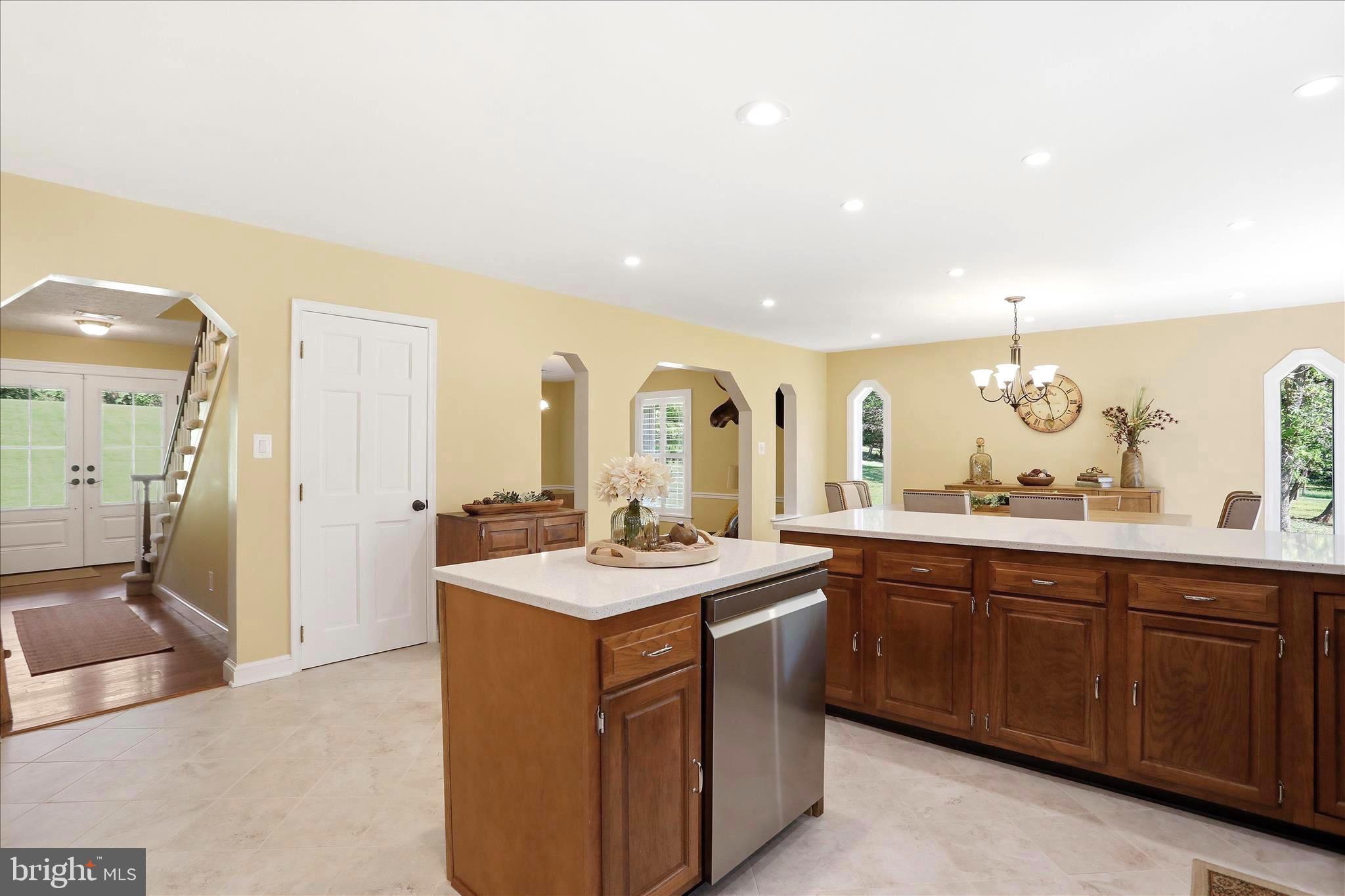 1758 Earle Road Charles Town, WV 25414 - Photo 22 of 79 Kitchen