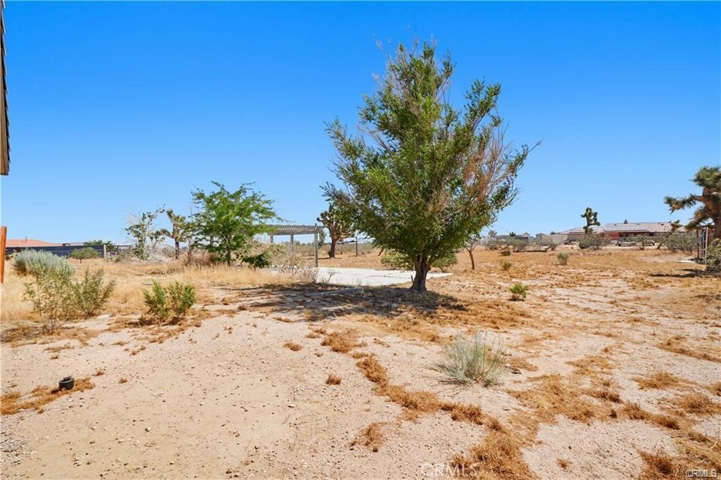 13227 Smith Road Phelan, CA 92371 - Photo 33 of 42 Gallery Image 33
