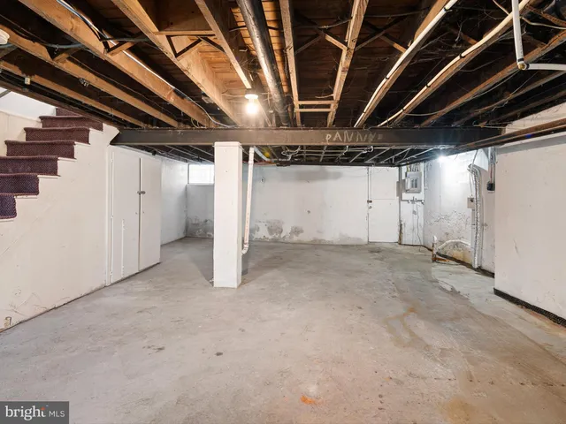 a view of backyard with green space