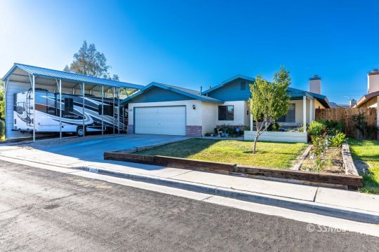 720 White Oak Drive Ridgecrest, CA 93555 - Photo 2 of 29 Gallery Image 2