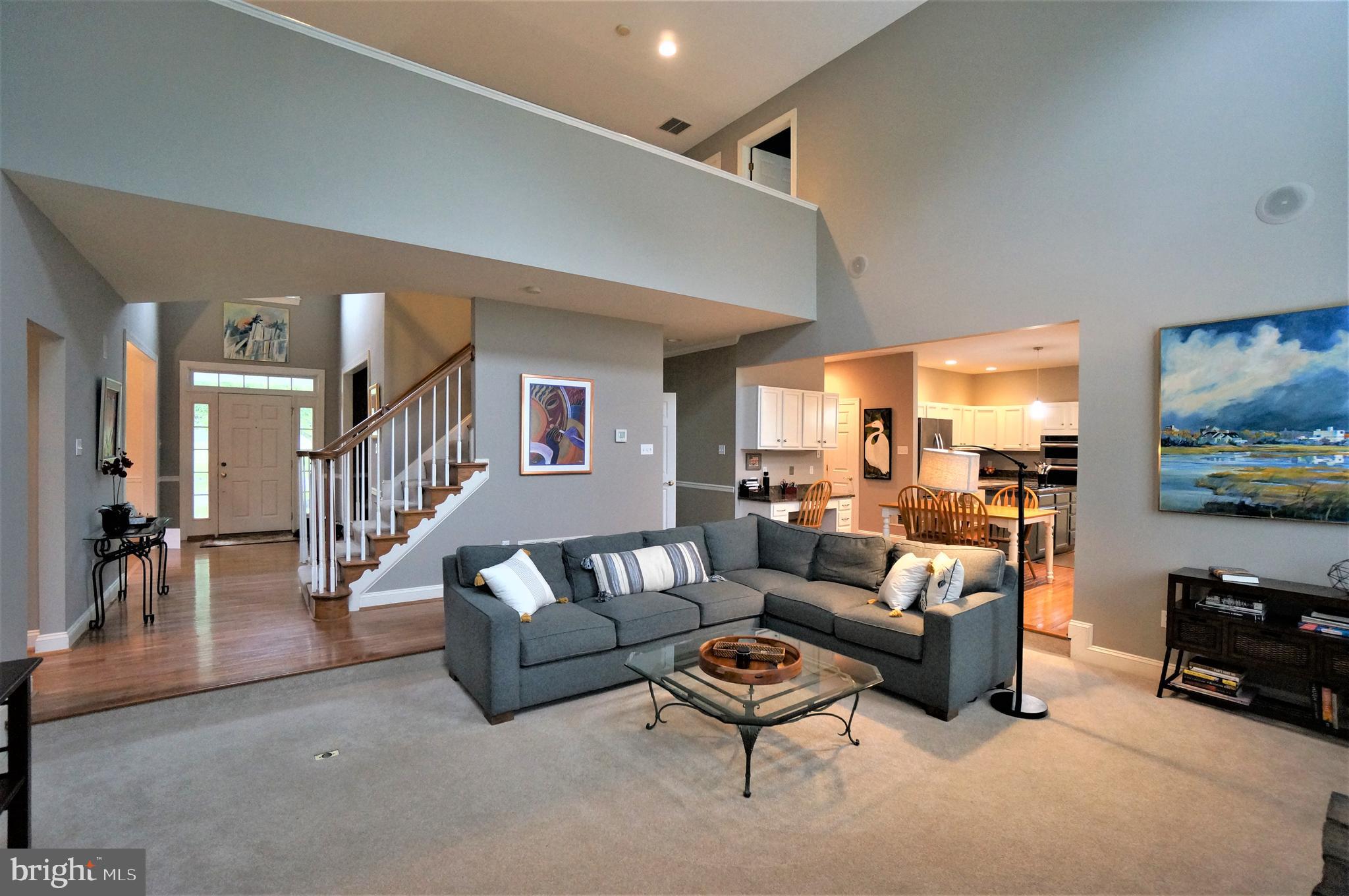 5096 Jericho Road Columbia, MD 21044 - Photo 11 of 37 Overlook to Family Room & Entry Foyer