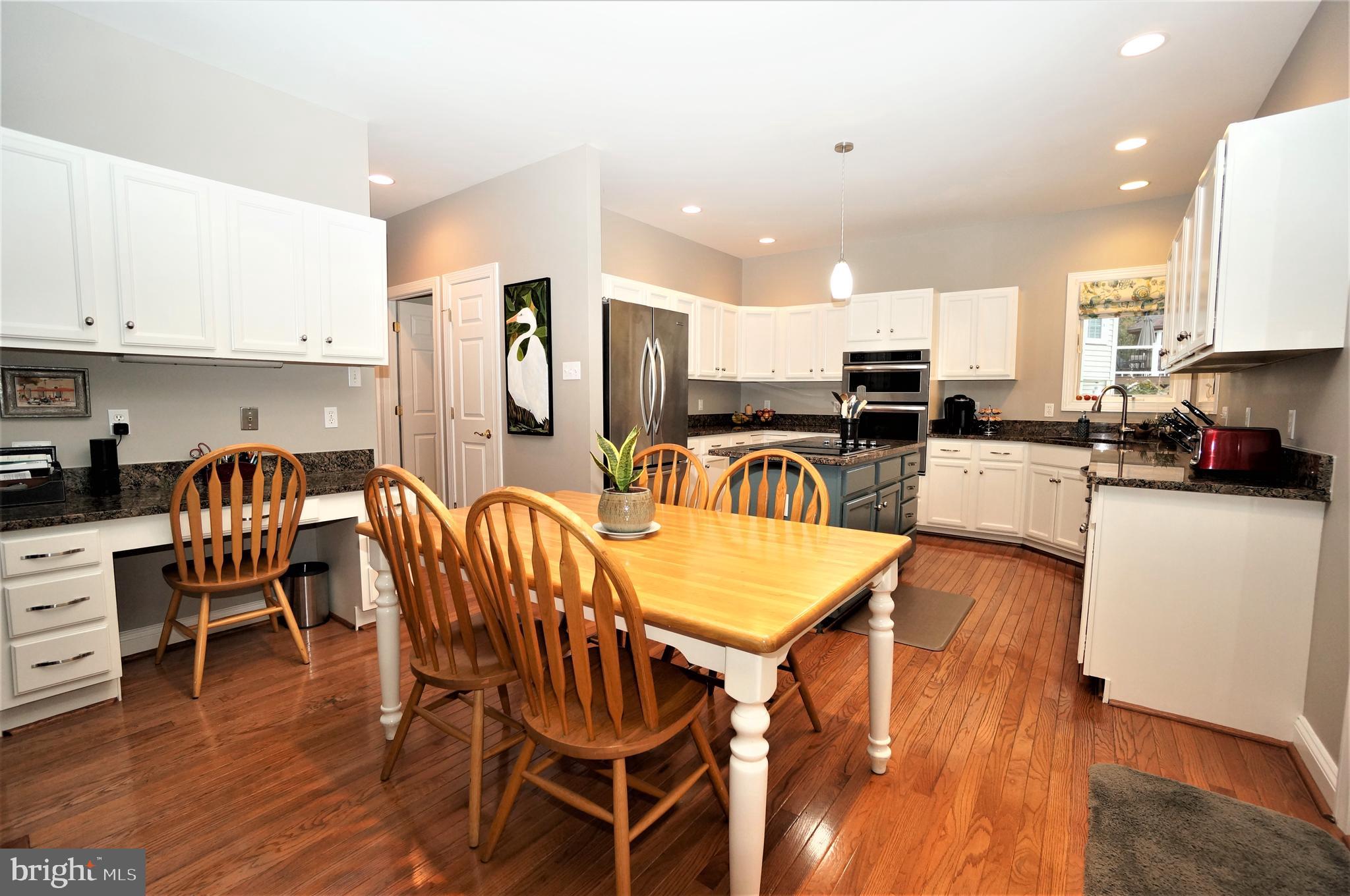 5096 Jericho Road Columbia, MD 21044 - Photo 12 of 37 Breakfast RM & Kitchen