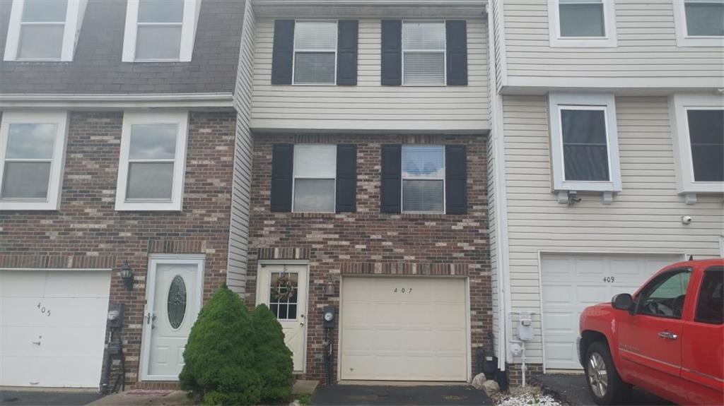 407 Shady Ridge Drive Monroeville, PA 15146 - Photo 2 of 25 Gallery Image 2