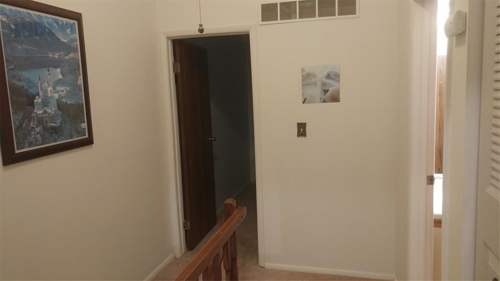 407 Shady Ridge Drive Monroeville, PA 15146 - Photo 15 of 25 Gallery Image 15