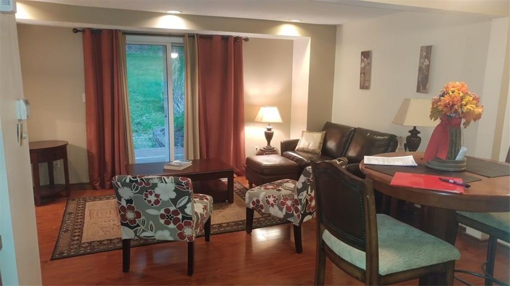 407 Shady Ridge Drive Monroeville, PA 15146 - Photo 4 of 25 Gallery Image 4