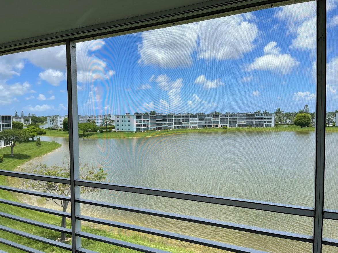 4022 Cornwall East Boca Raton, FL 33434 - Photo 32 of 32 IMG_6186 (1)