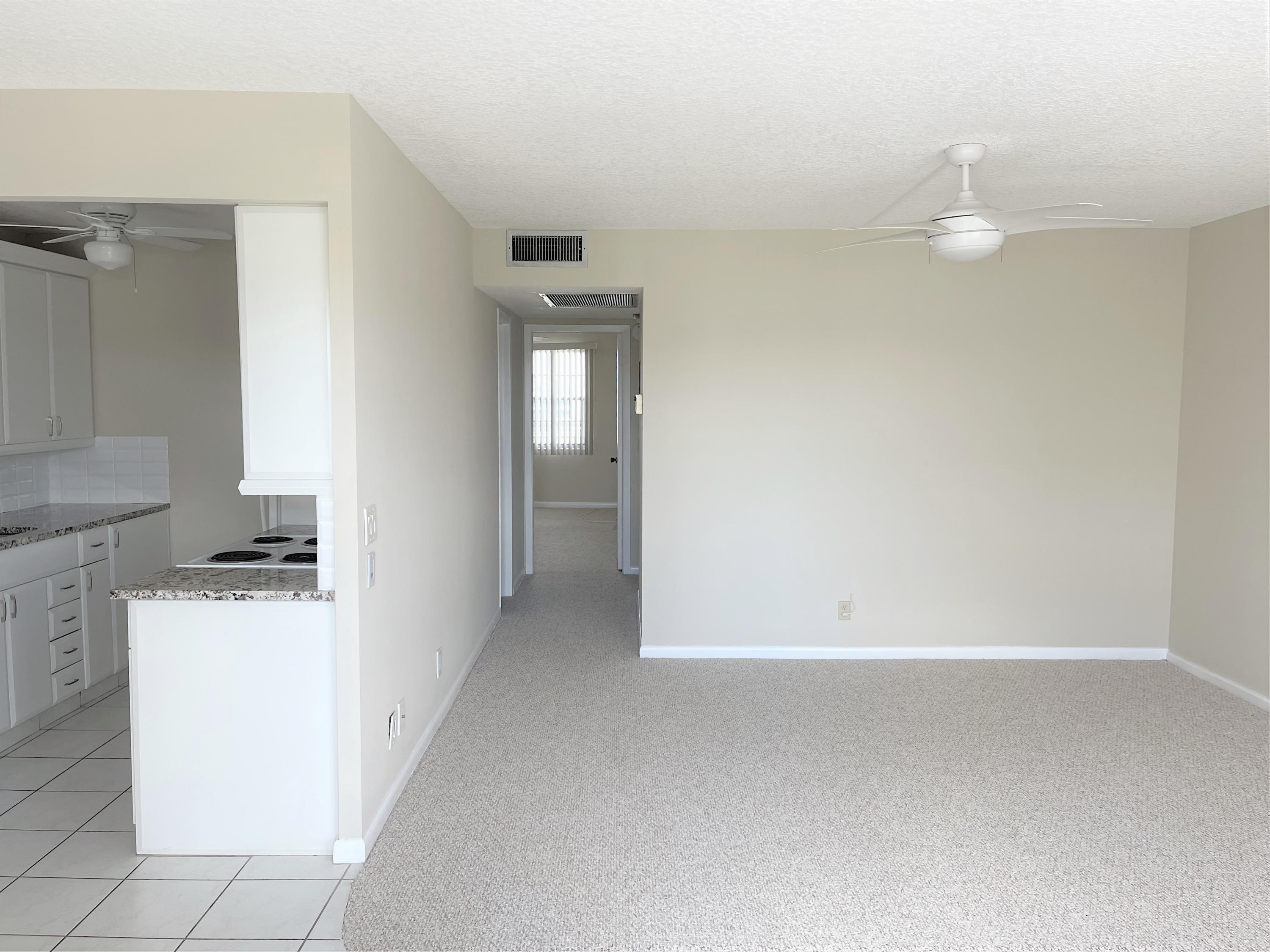4022 Cornwall East Boca Raton, FL 33434 - Photo 9 of 32 IMG_6184