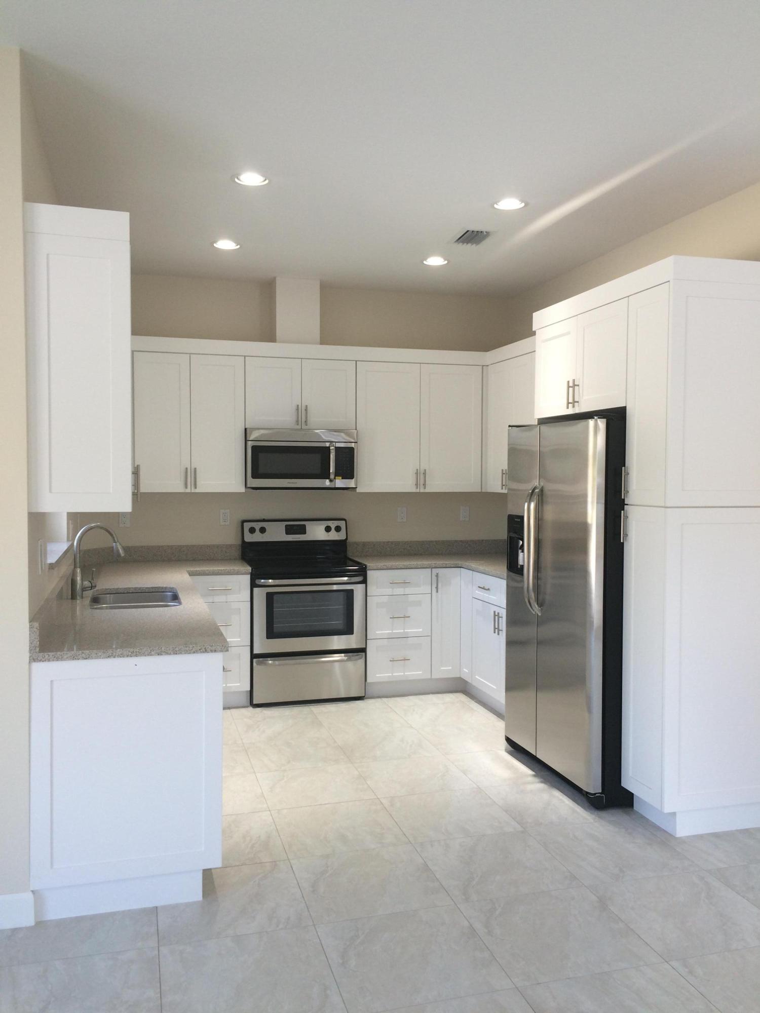 2 Abaco Road Key Largo, FL 33037 - Photo 2 of 4 image