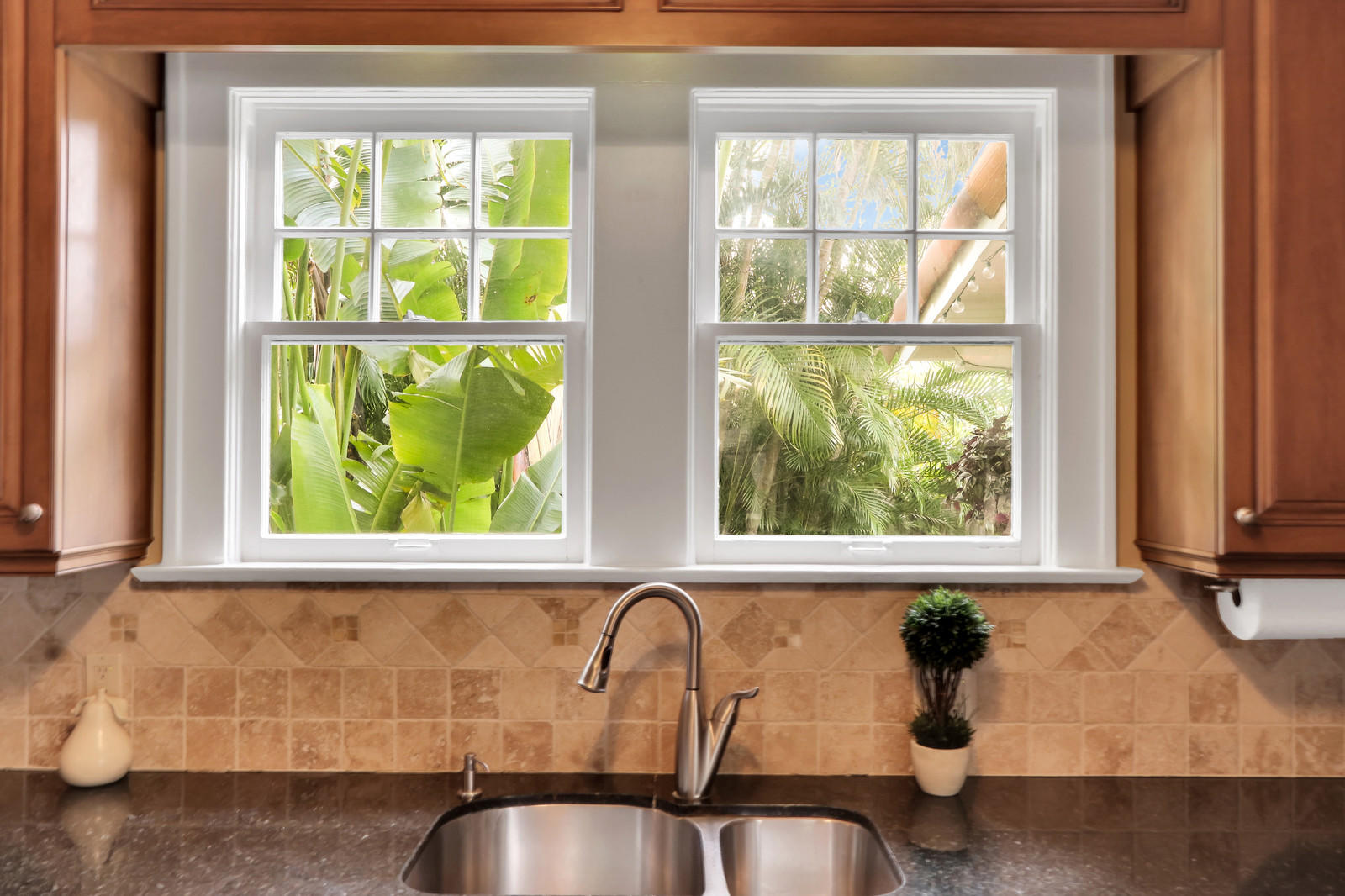 229 9th Street West Palm Beach, FL 33401 - Photo 15 of 67 Kitchen