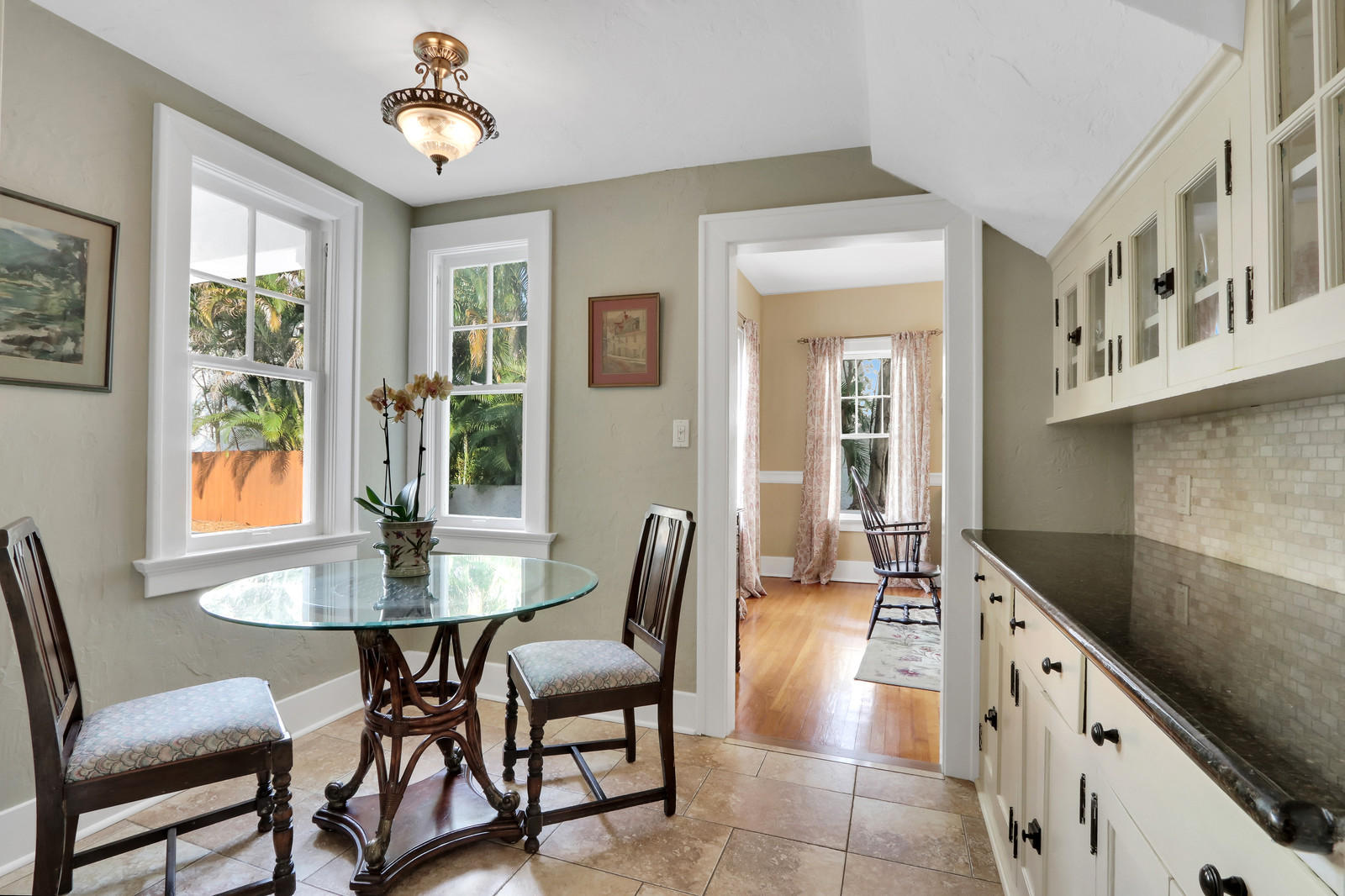 229 9th Street West Palm Beach, FL 33401 - Photo 16 of 67 Butler's Pantry