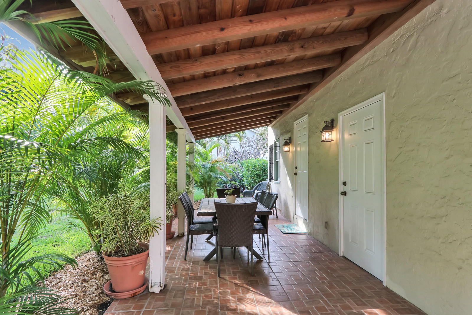 229 9th Street West Palm Beach, FL 33401 - Photo 43 of 67 Cottage covered patio