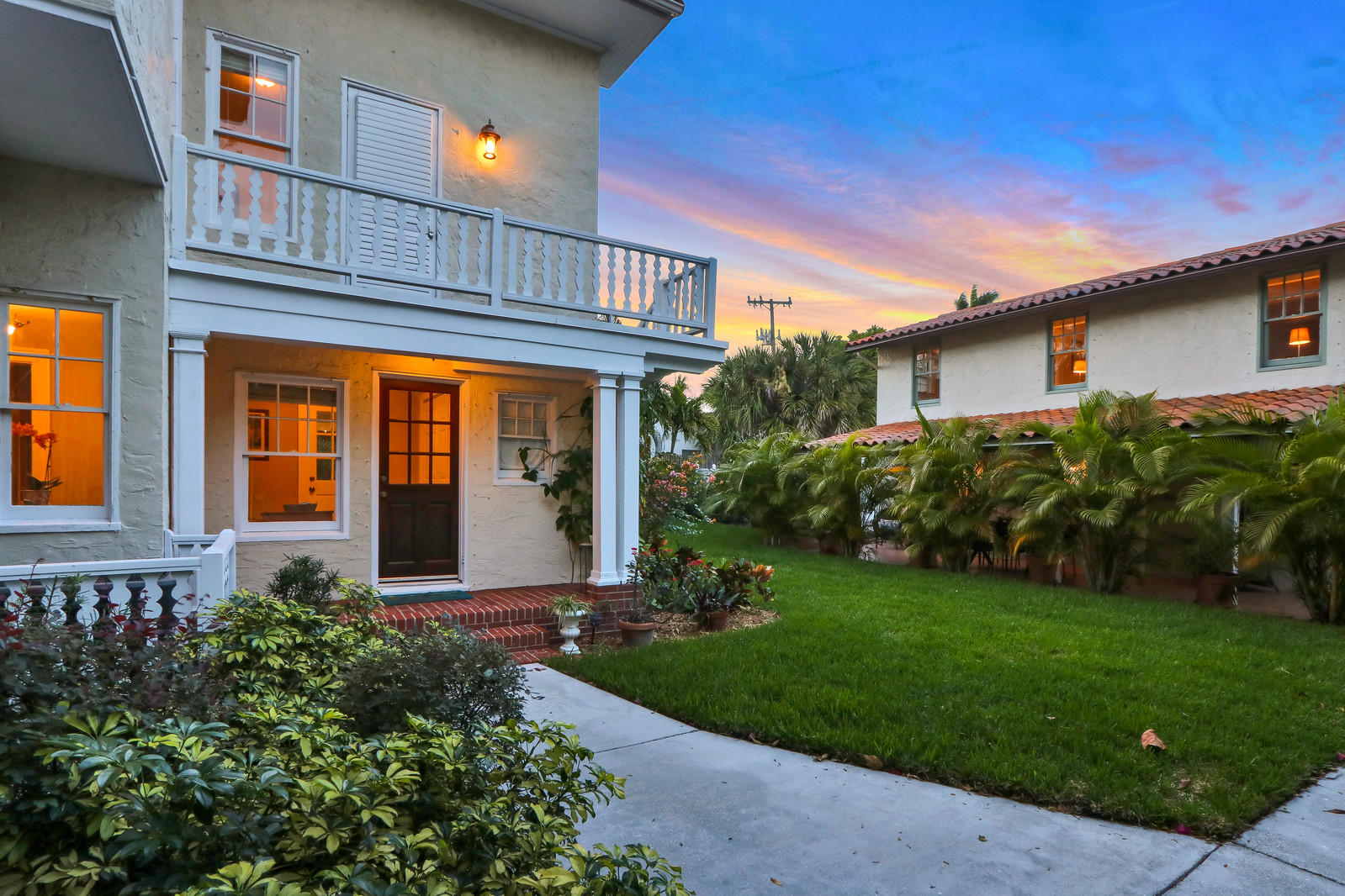 229 9th Street West Palm Beach, FL 33401 - Photo 63 of 67 64_Twilights_6_of_9_mls
