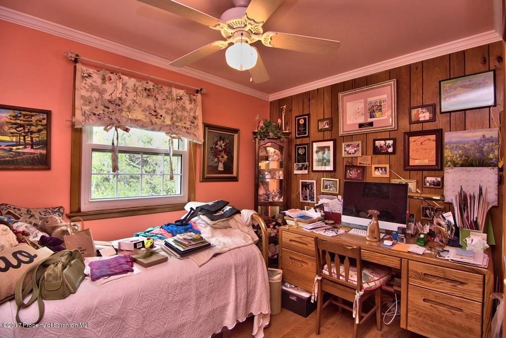105 O'Hara Road Moscow, PA 18444 - Photo 20 of 33 Gallery Image 20