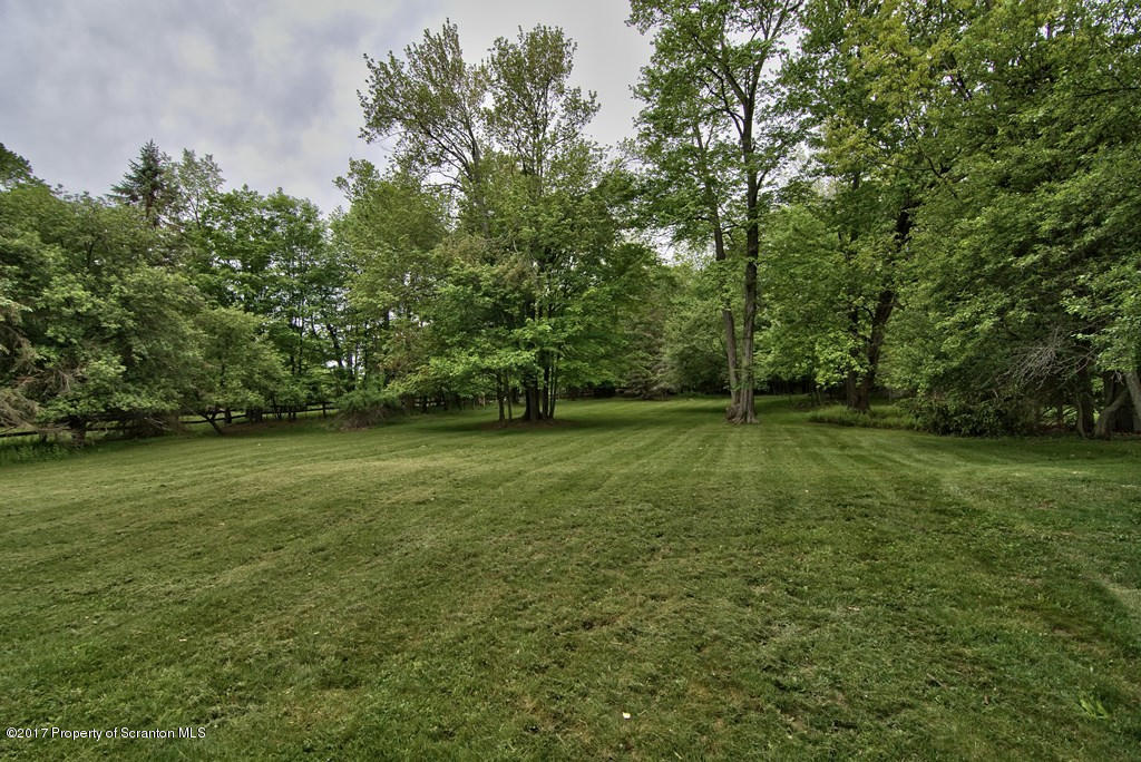 105 O'Hara Road Moscow, PA 18444 - Photo 26 of 33 Gallery Image 26