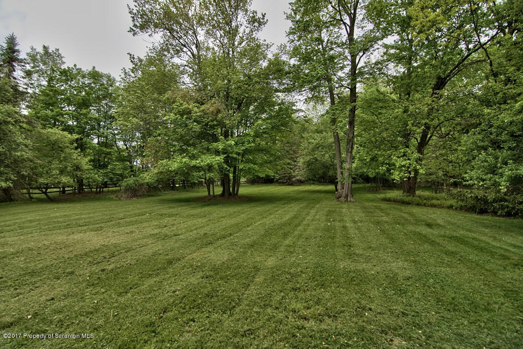 105 O'Hara Road Moscow, PA 18444 - Photo 27 of 33 Gallery Image 27