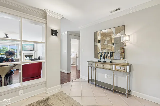 $295,000 | 8690 Jaffa Ct W Drive, Unit 31, Indianapolis, IN 46260