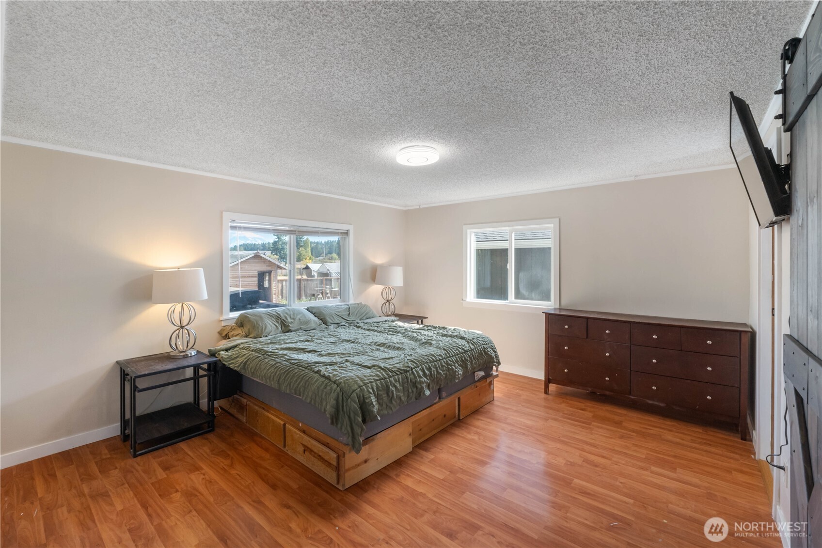 814 282nd Street East Roy, WA 98580 - Photo 20 of 40