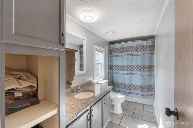 $499,500 | 814 282nd Street East, Roy, WA 98580