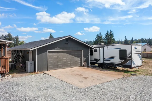 $499,500 | 814 282nd Street East, Roy, WA 98580