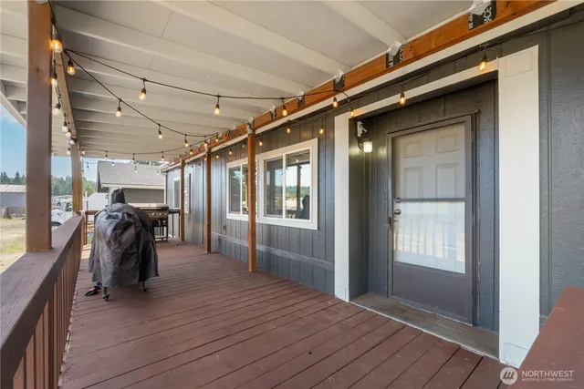 $499,500 | 814 282nd Street East, Roy, WA 98580