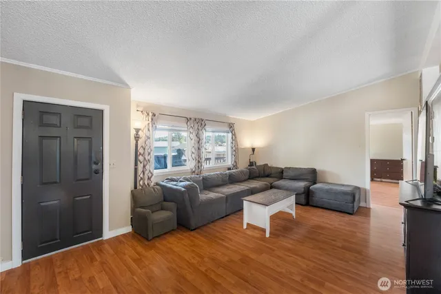 $499,500 | 814 282nd Street East, Roy, WA 98580