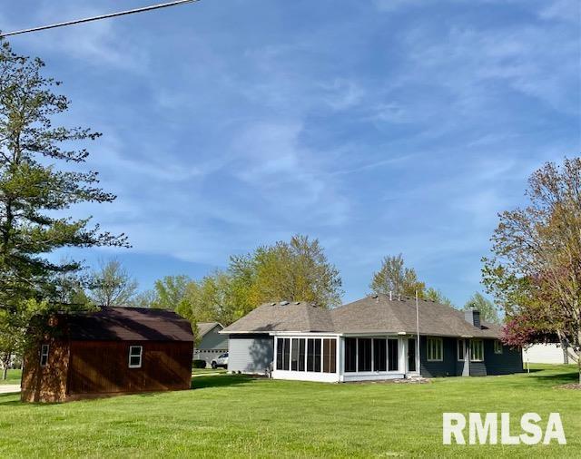 19281 Pinecrest Road Petersburg, IL 62675 - Photo 4 of 27 Gallery Image 4