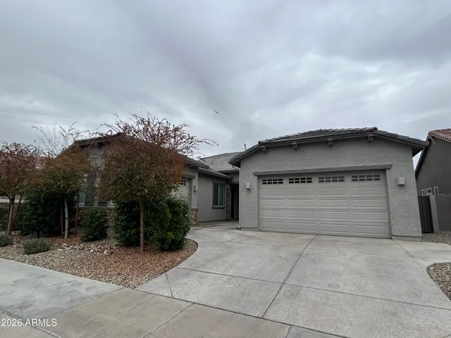 $2,600 | 16776 West Vereda Solana Dr., Surprise, AZ 85387