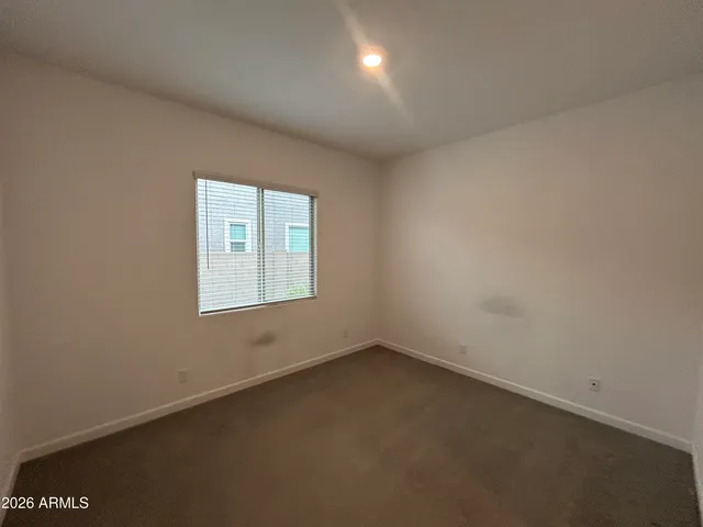 $2,600 | 16776 West Vereda Solana Dr., Surprise, AZ 85387