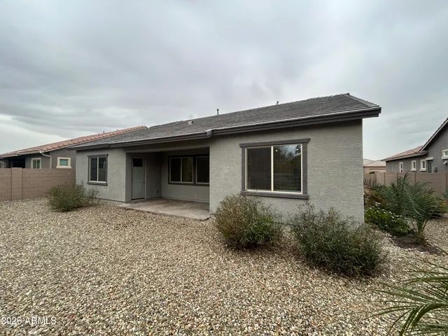 $2,600 | 16776 West Vereda Solana Dr., Surprise, AZ 85387