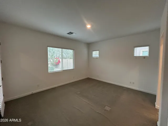 $2,600 | 16776 West Vereda Solana Dr., Surprise, AZ 85387