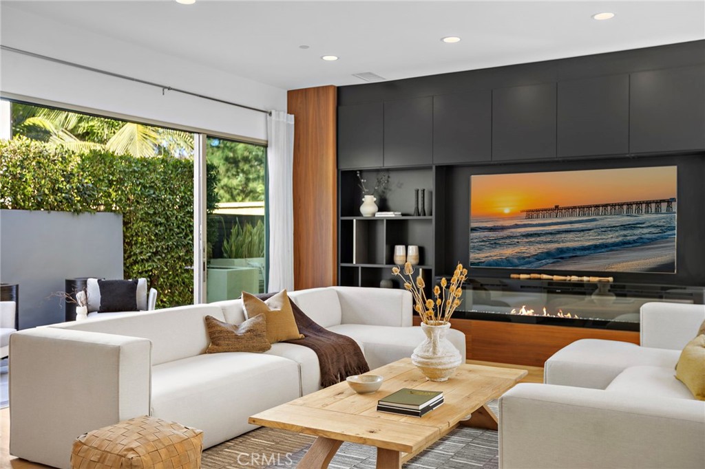 51 Fenway Irvine, CA 92620 - Photo 11 of 49